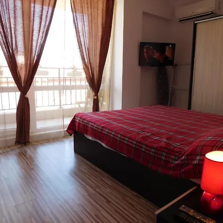 Apartman Двустаен Апартамент За Нощувки В Сарафово, Бургас Burgasz